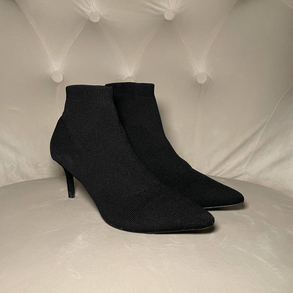 FOREVER 21 HIGH HEEL SOCK SHOES